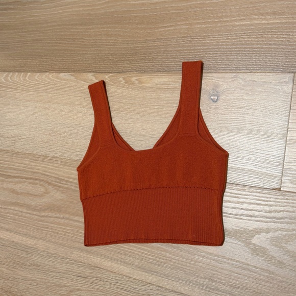 Amur Rust Orange Knit Crop tank Top - Picture 3 of 6